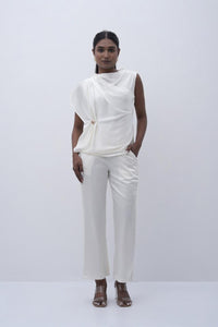 The Pleated Flow Bottom