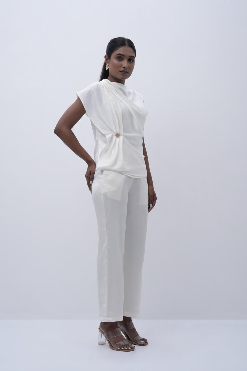 The Pleated Flow Bottom